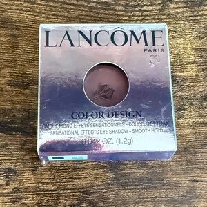 Lancome Color Design Pressed Eye Shadow in Mauve Brown